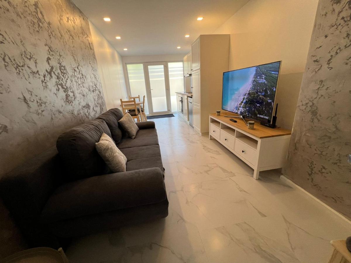 Apartamento Il Punto Avranches Exterior foto